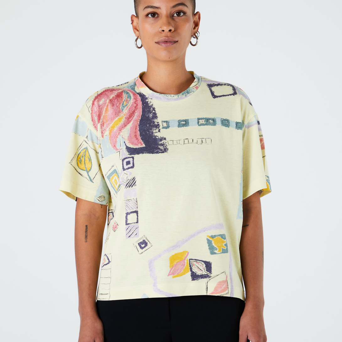 Das T-Shirt in XS - Oversized
