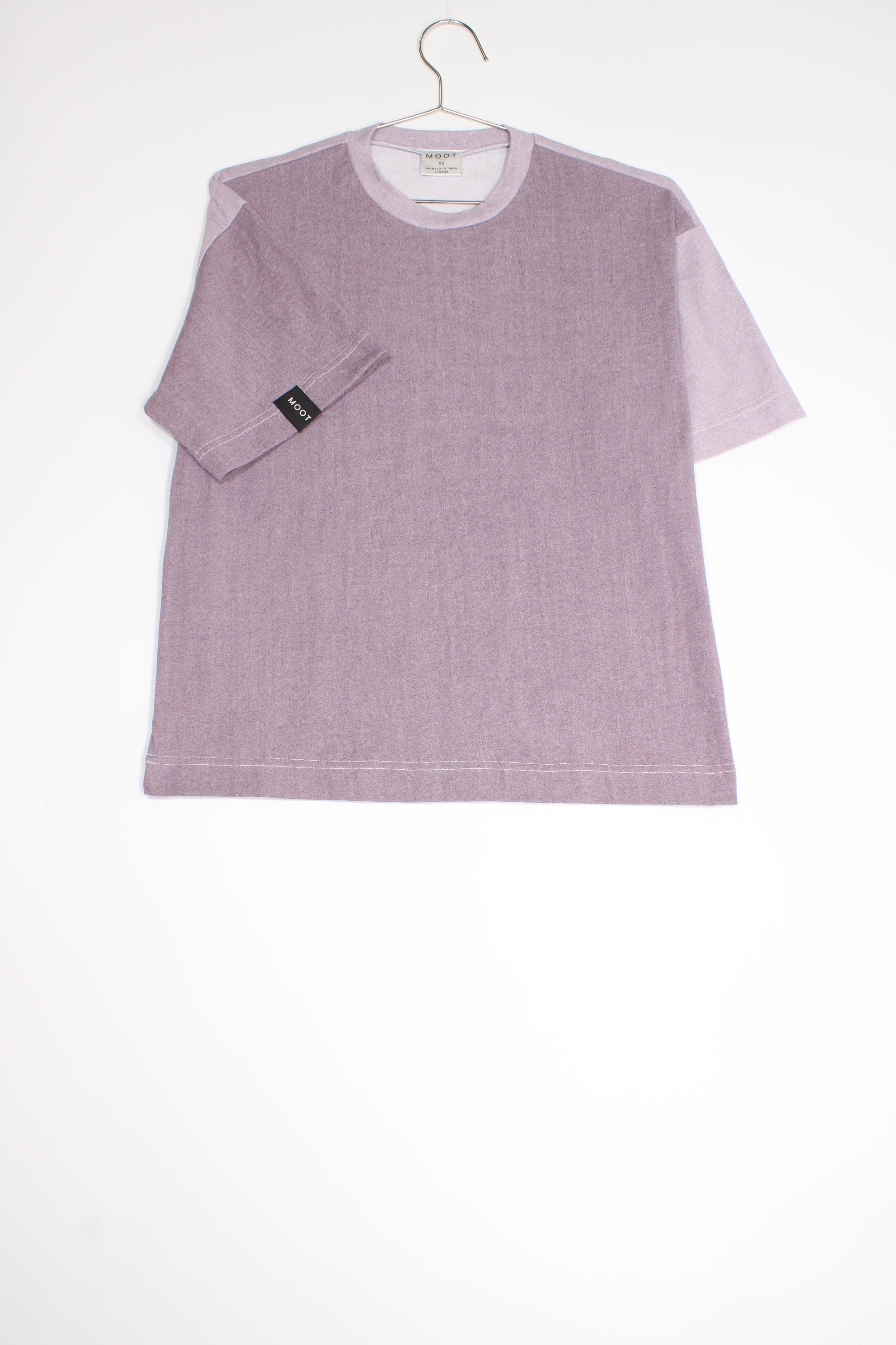 Das T-Shirt in XS - Oversized