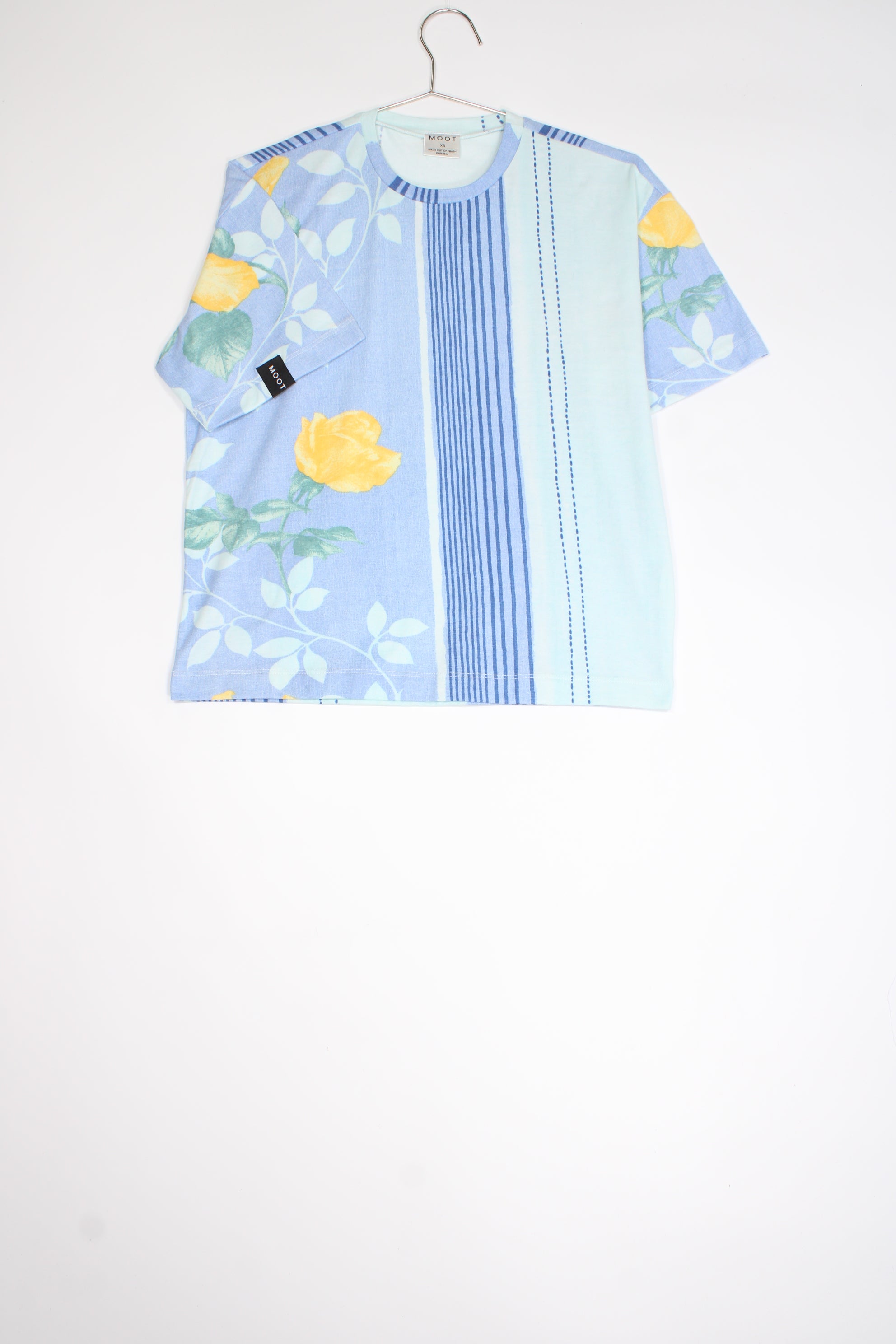 Das T-Shirt in XS - Oversized