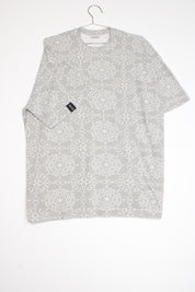 Das T-Shirt in L - Oversized