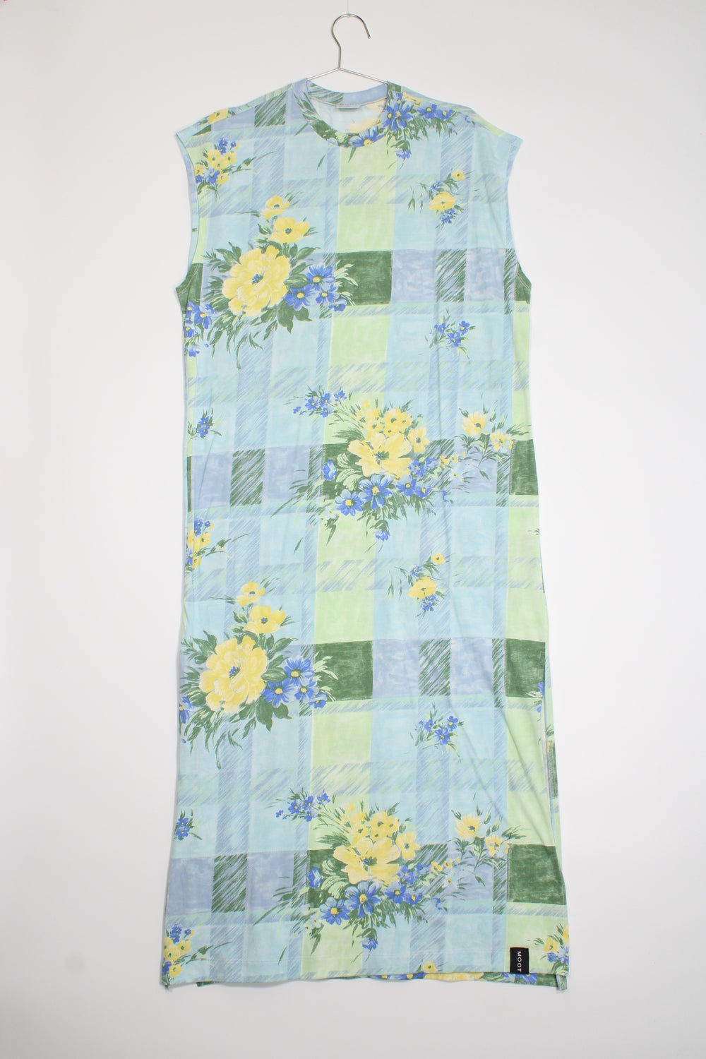 Das Kleid in M