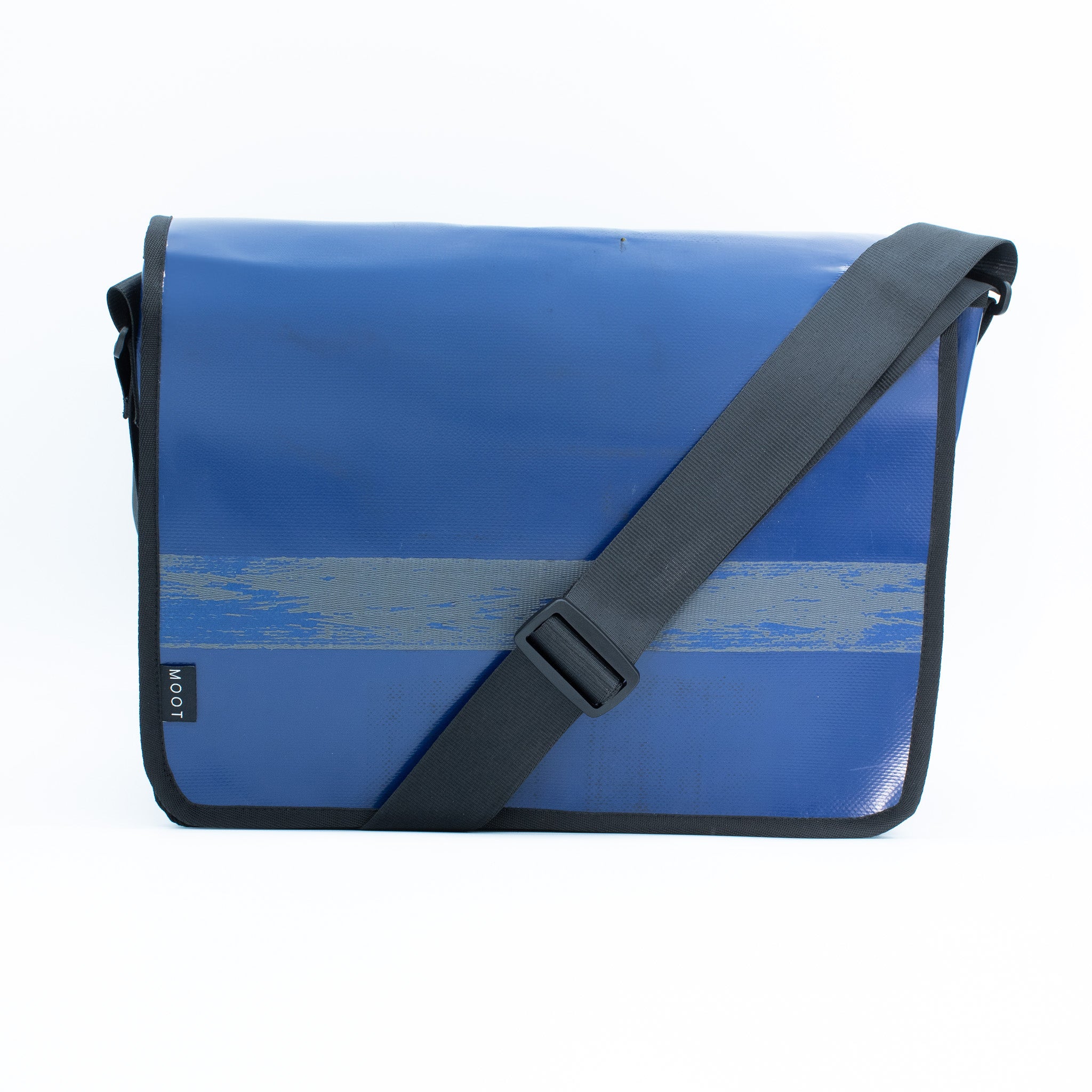 Die Messenger Bag
