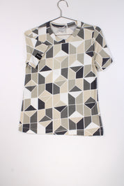 Das T-Shirt in S - Regular