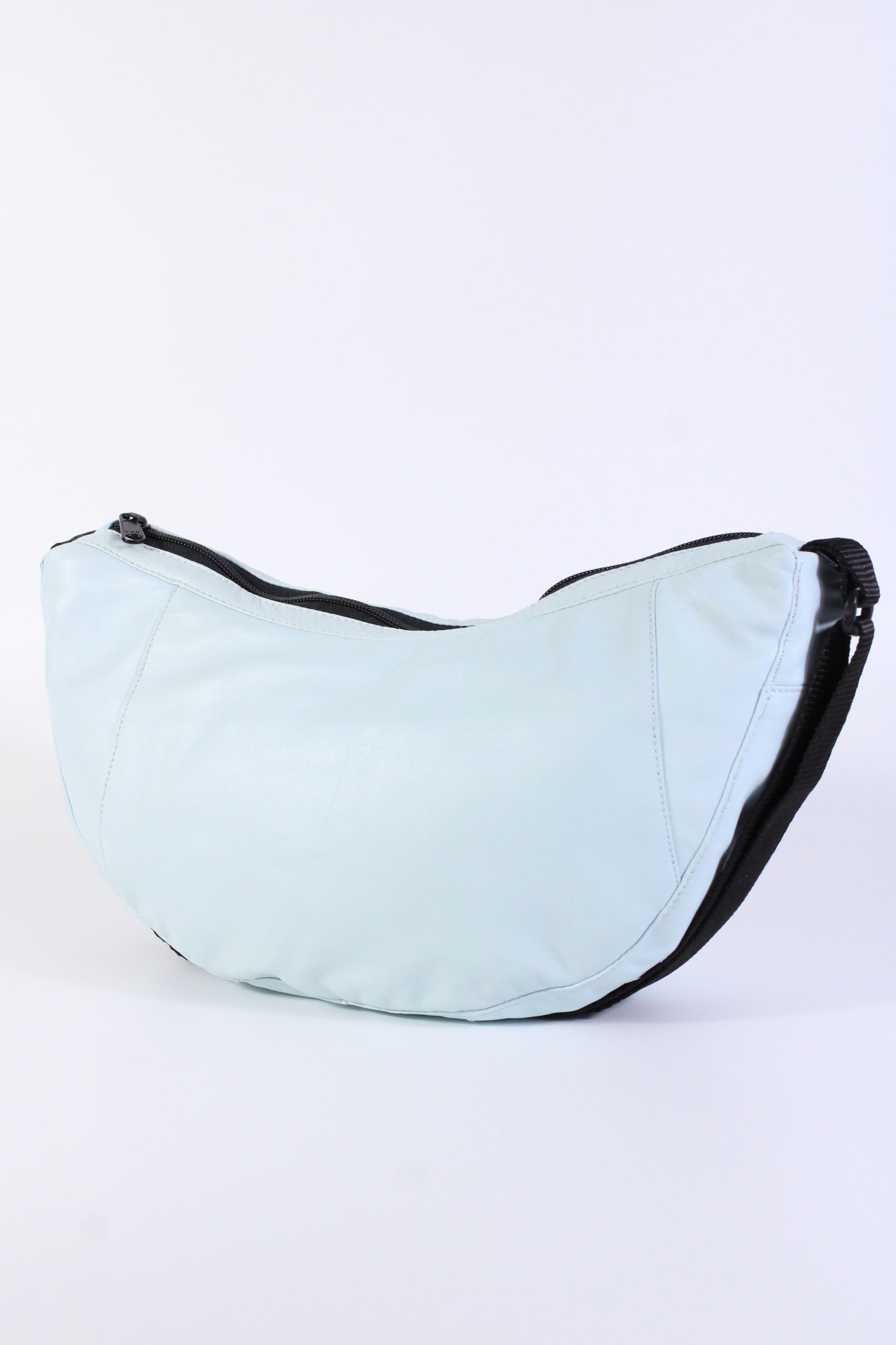 Die Moonbag - Eisblau