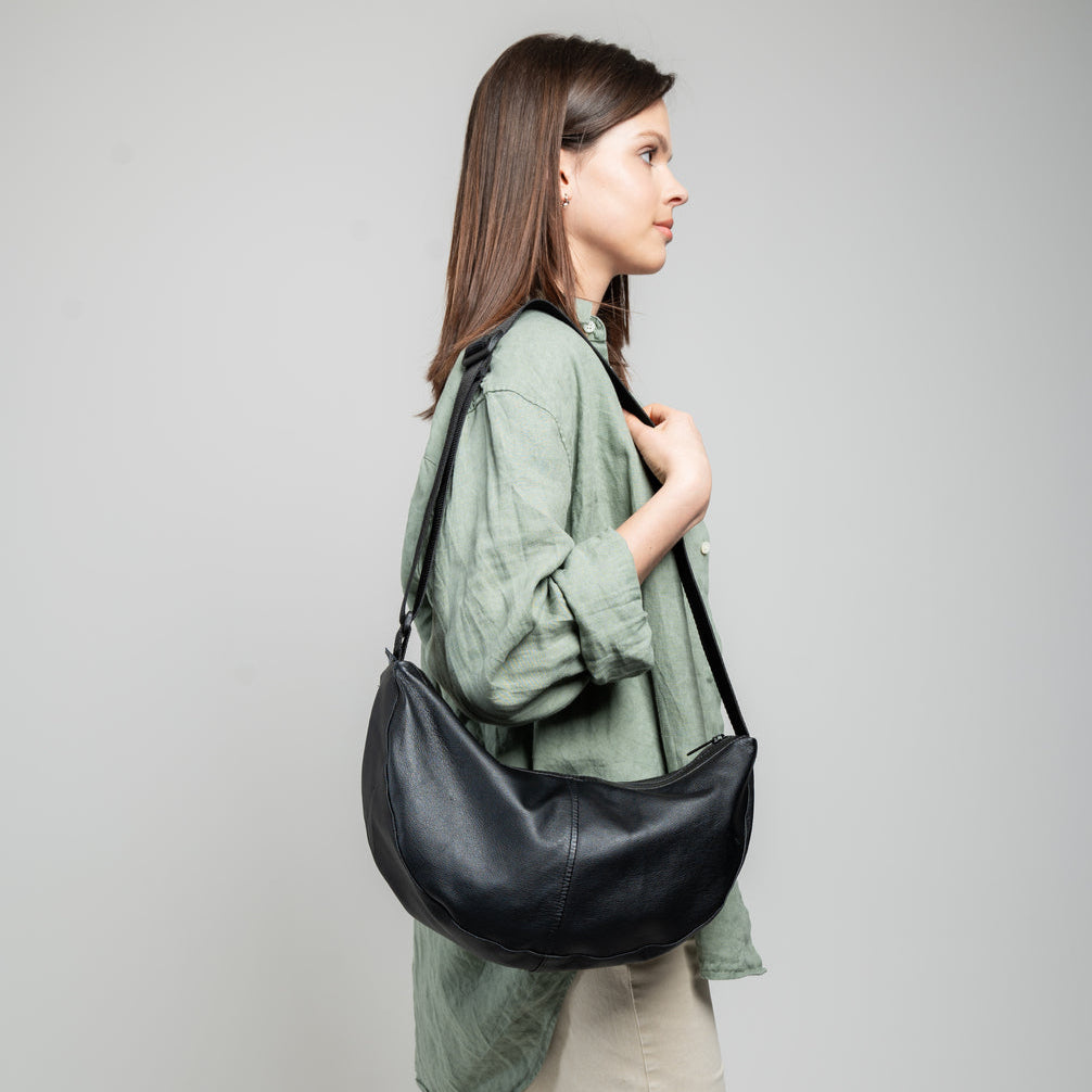 Die Moonbag