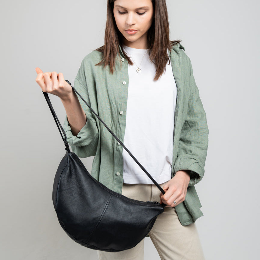 Die Moonbag