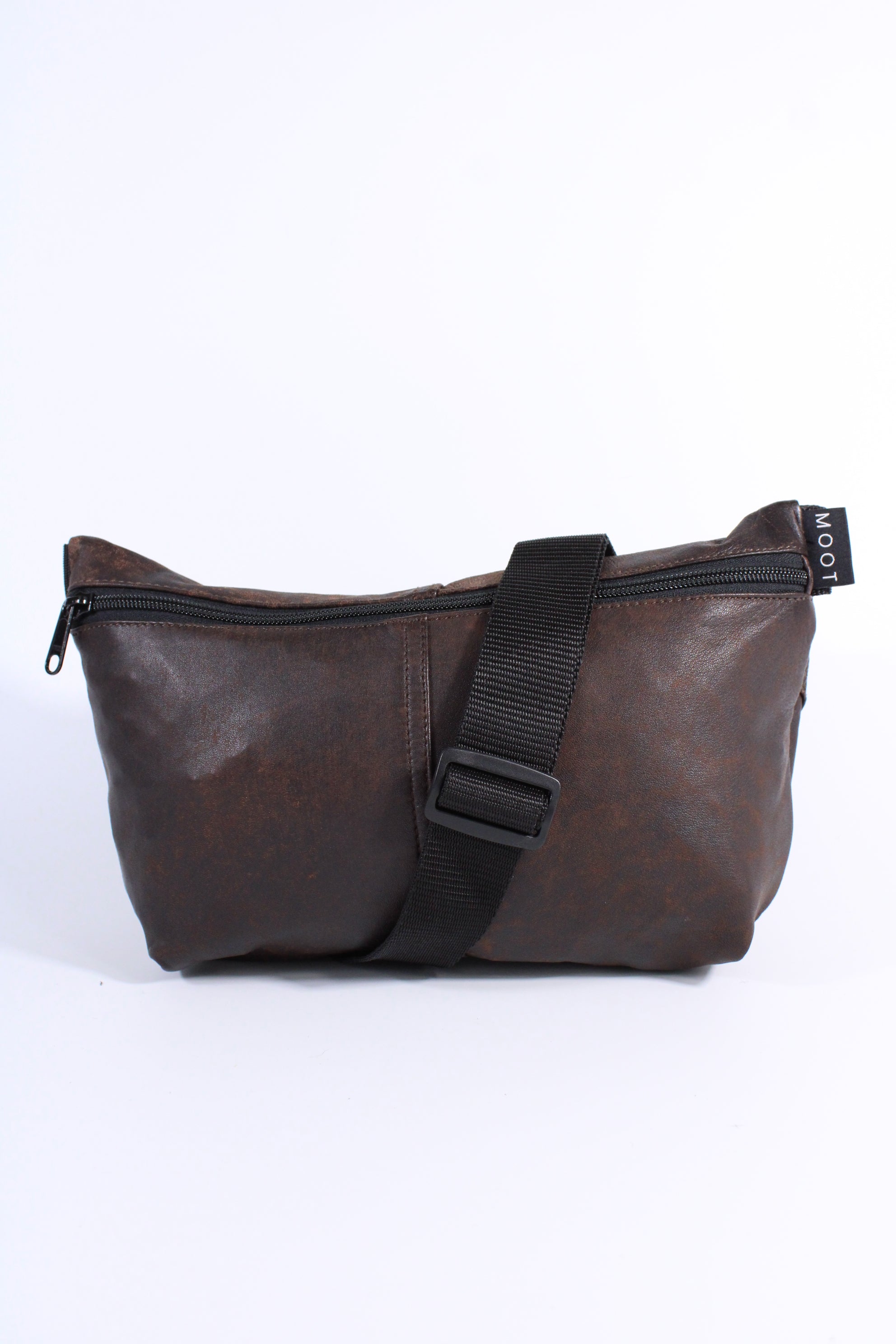 Die Schultertasche - Dunkelbraun Batik