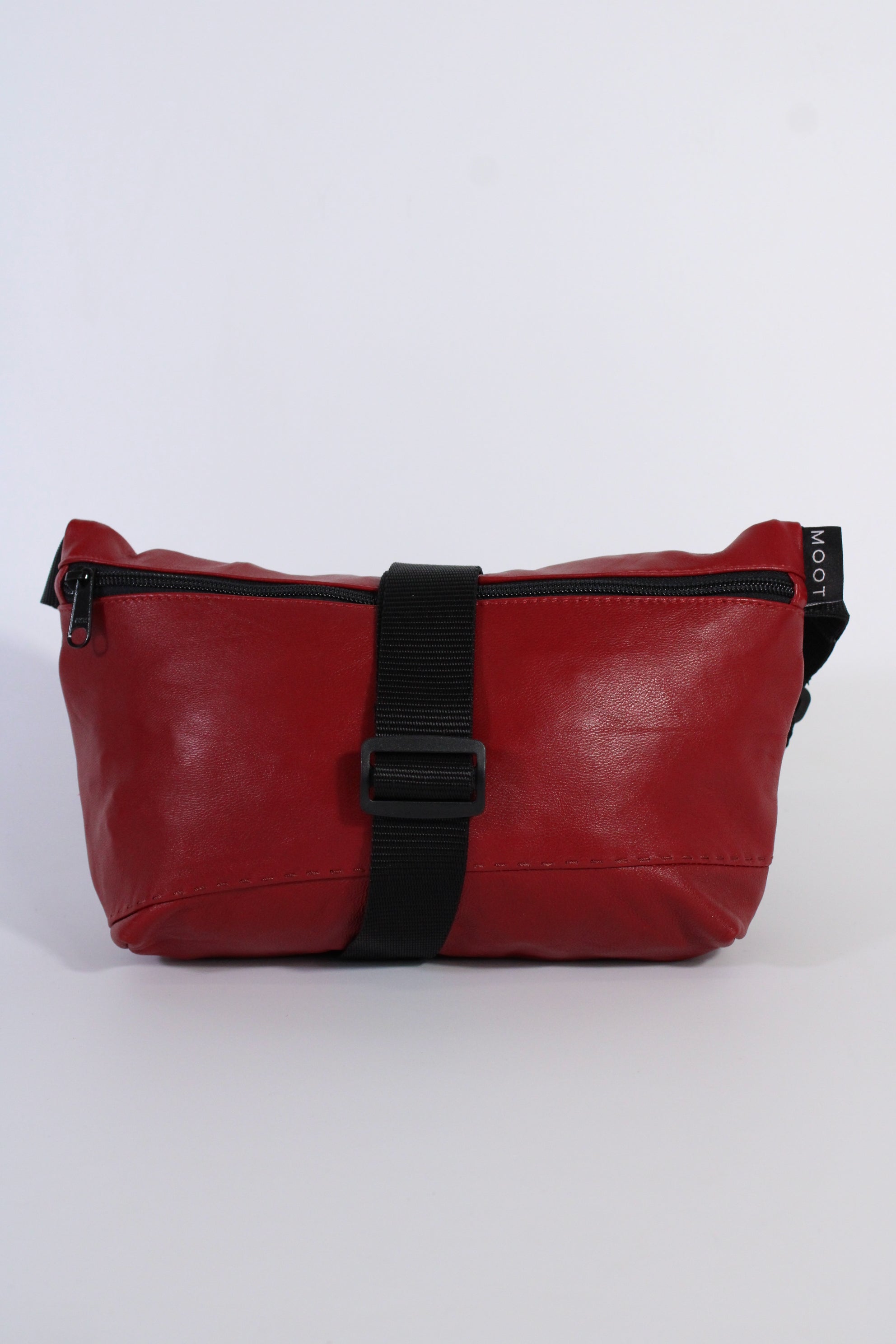 Die Schultertasche - Dunkelrot