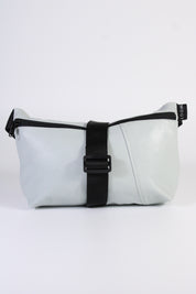 Die Schultertasche - Eisblau