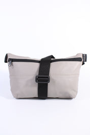 Die Schultertasche - Hellgrau