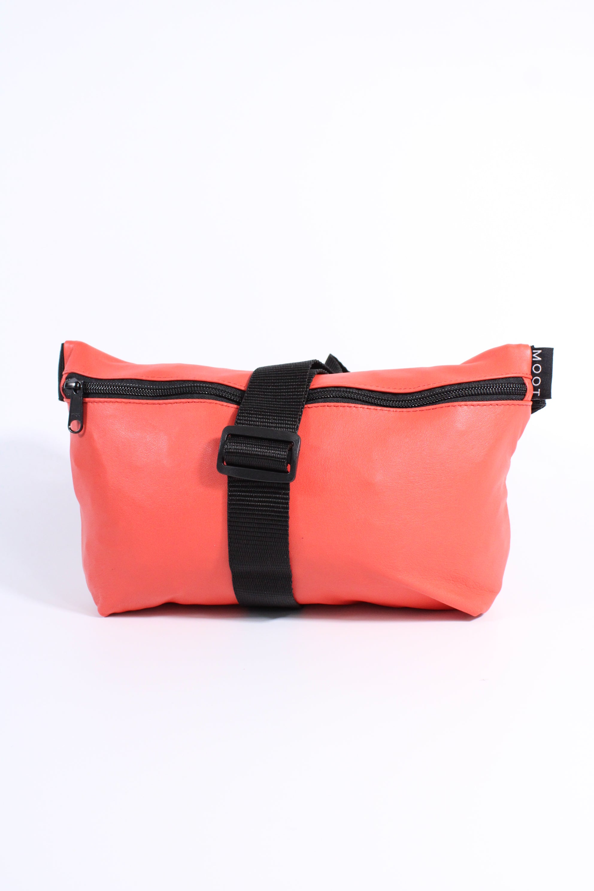 Die Schultertasche - Rot