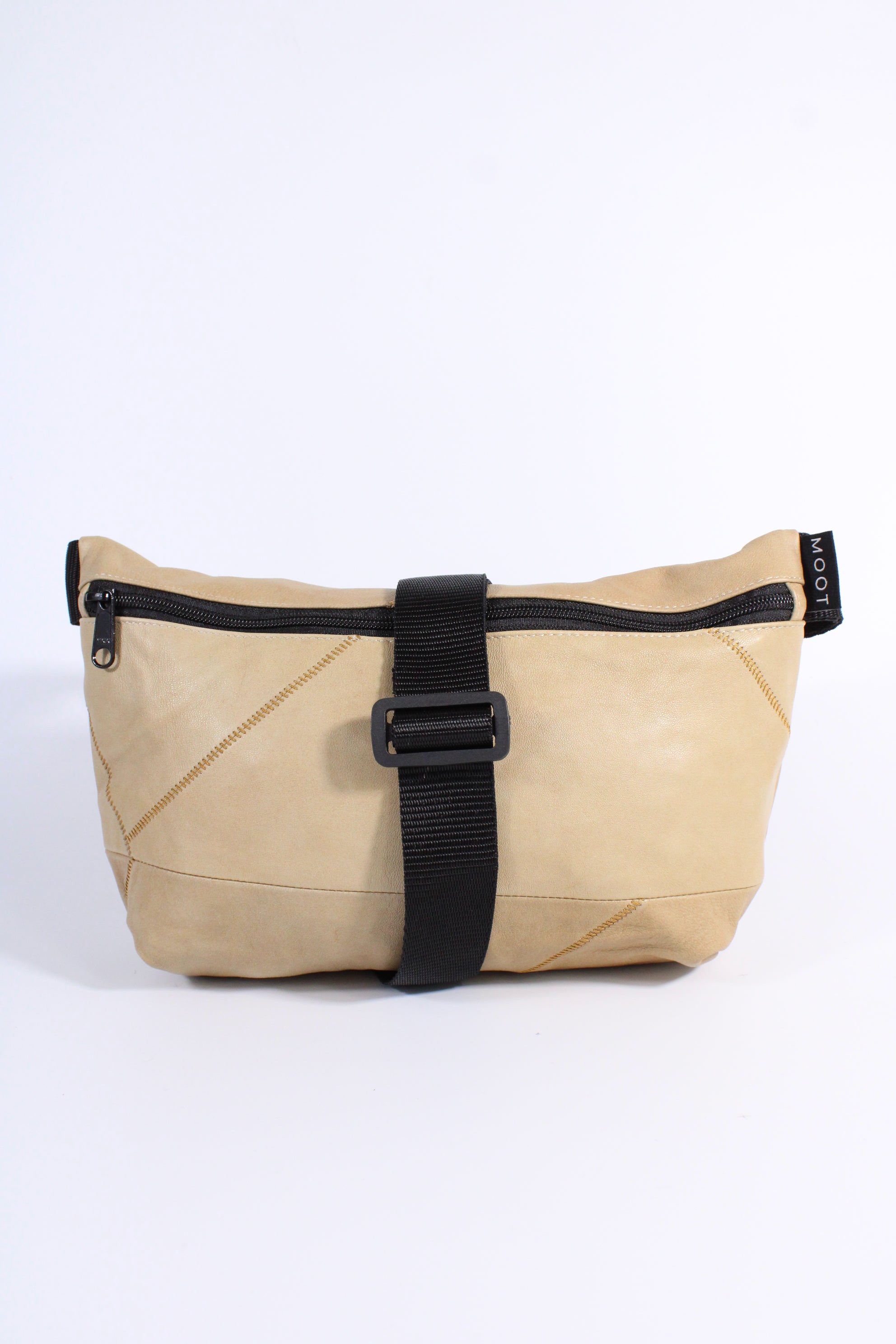 Die Schultertasche - Sand