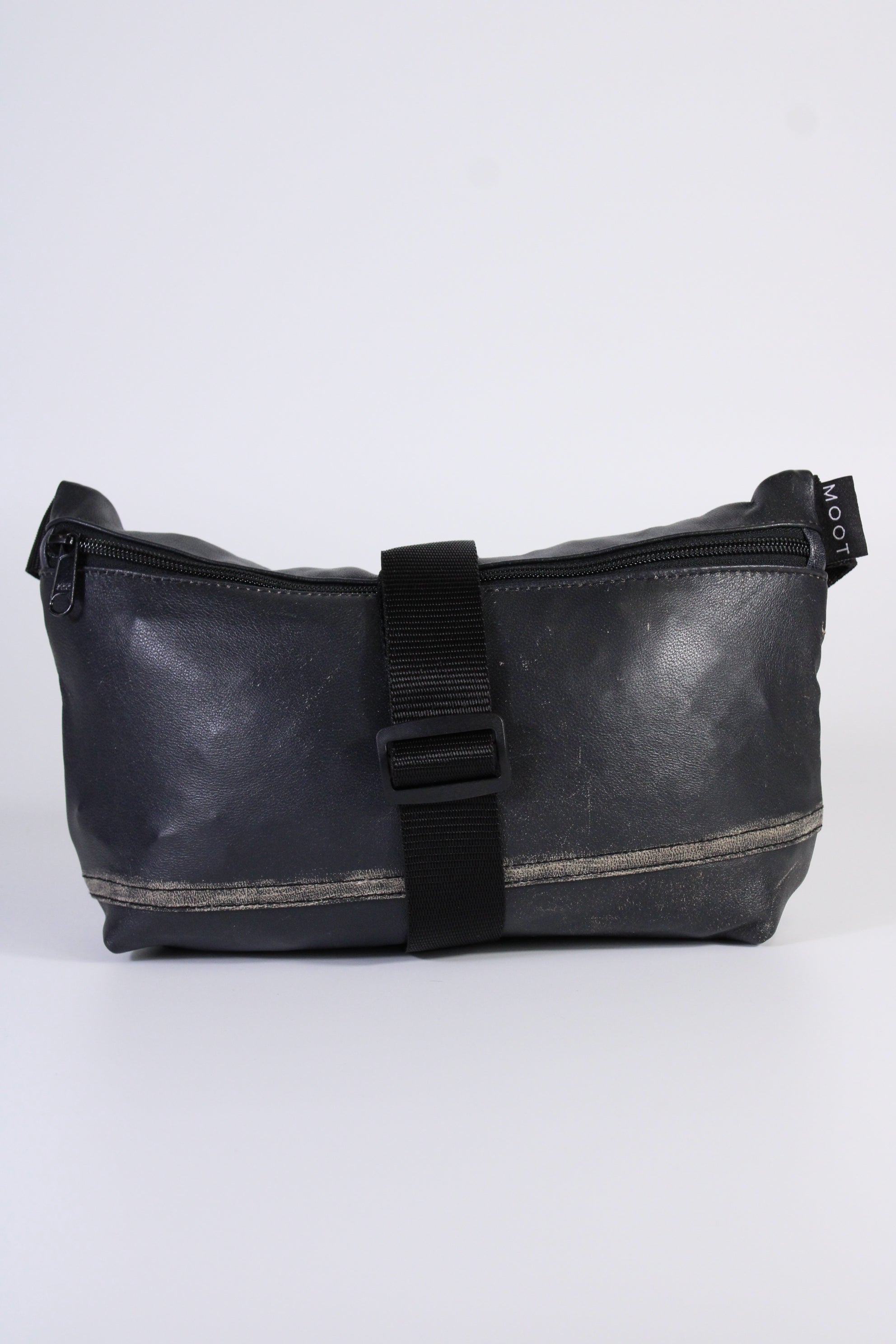 Die Schultertasche - Schwarz Used