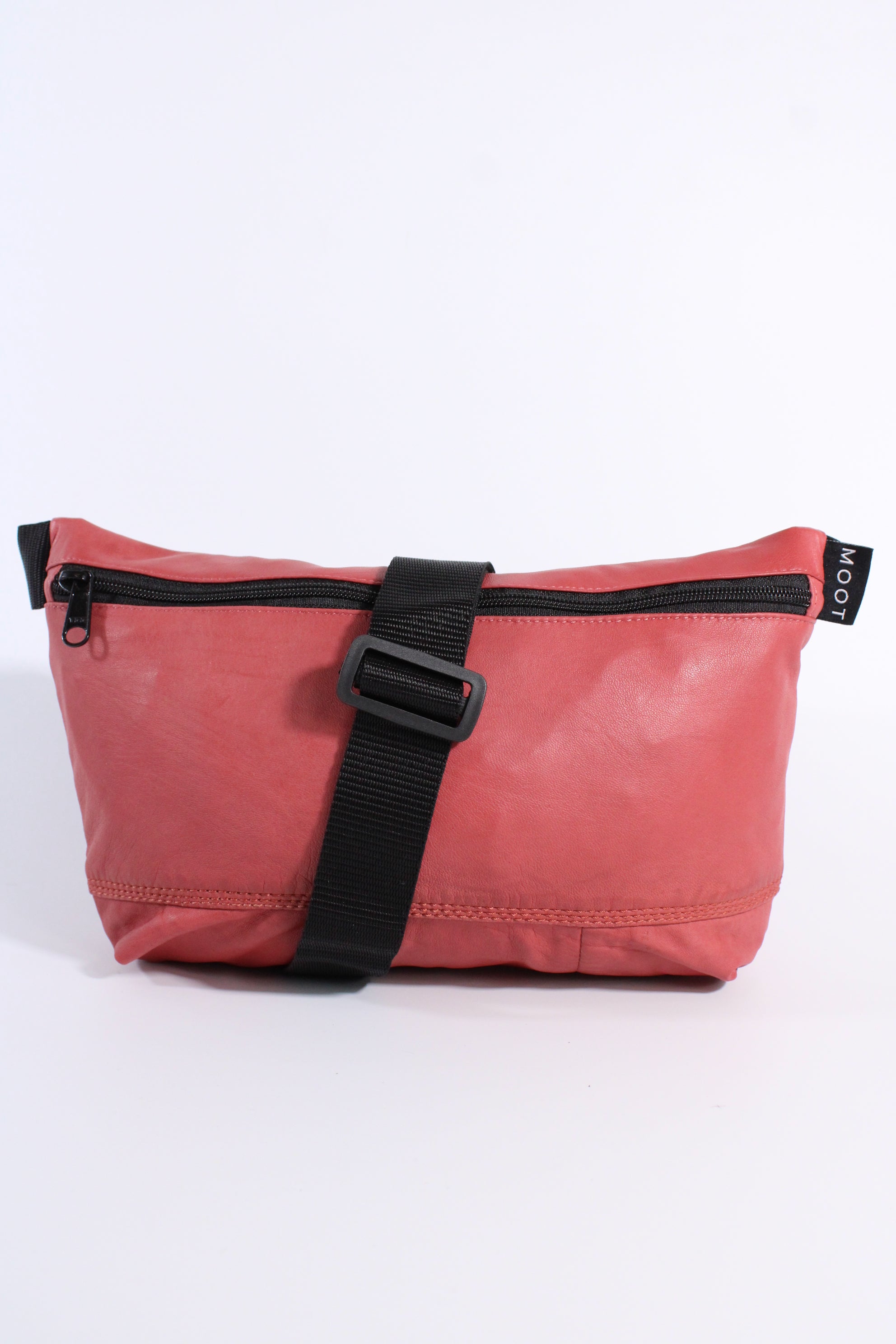 Die Schultertasche - Ziegelrot