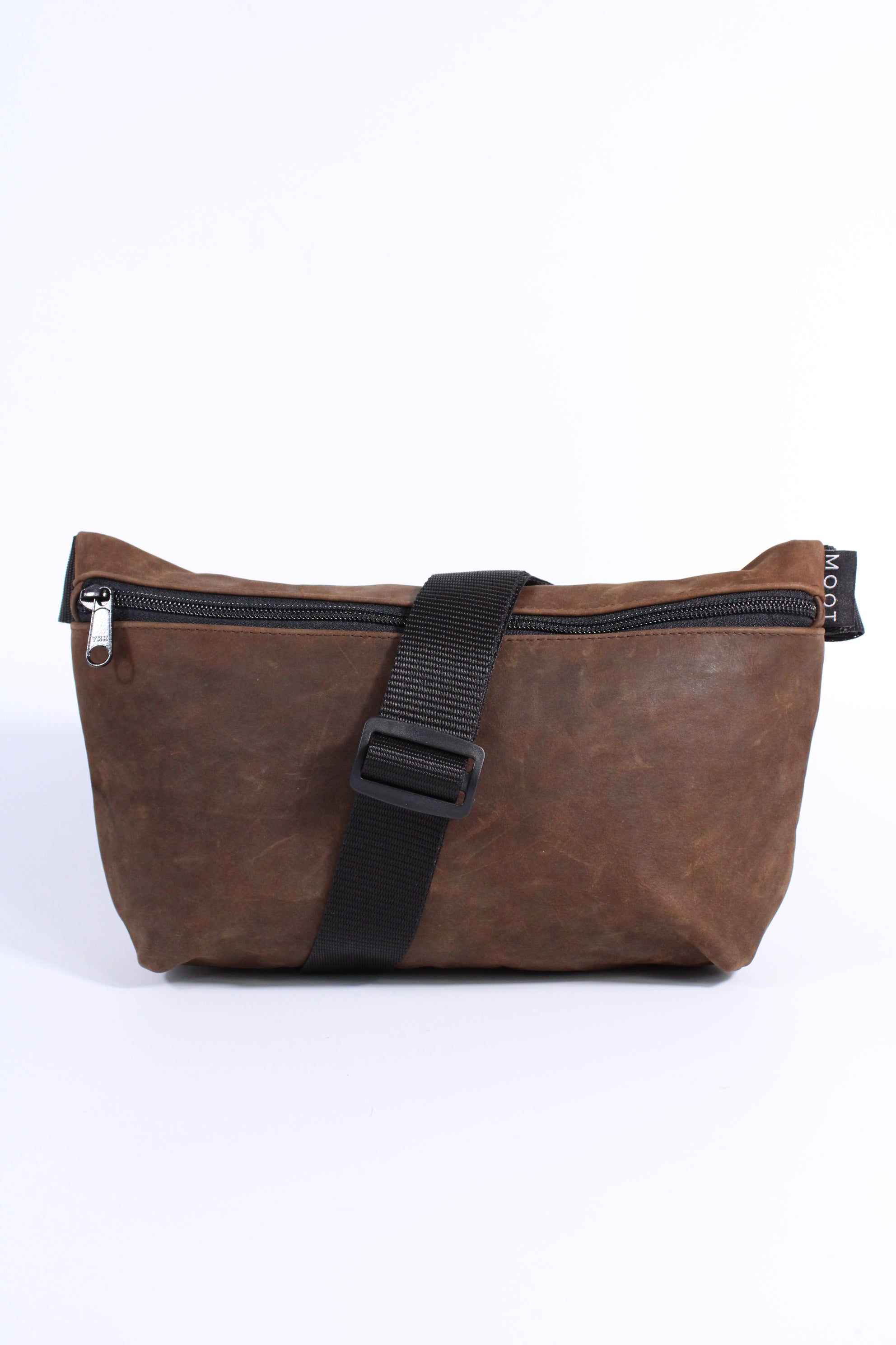 Die Schultertasche - Braun Used (Nubukleder)