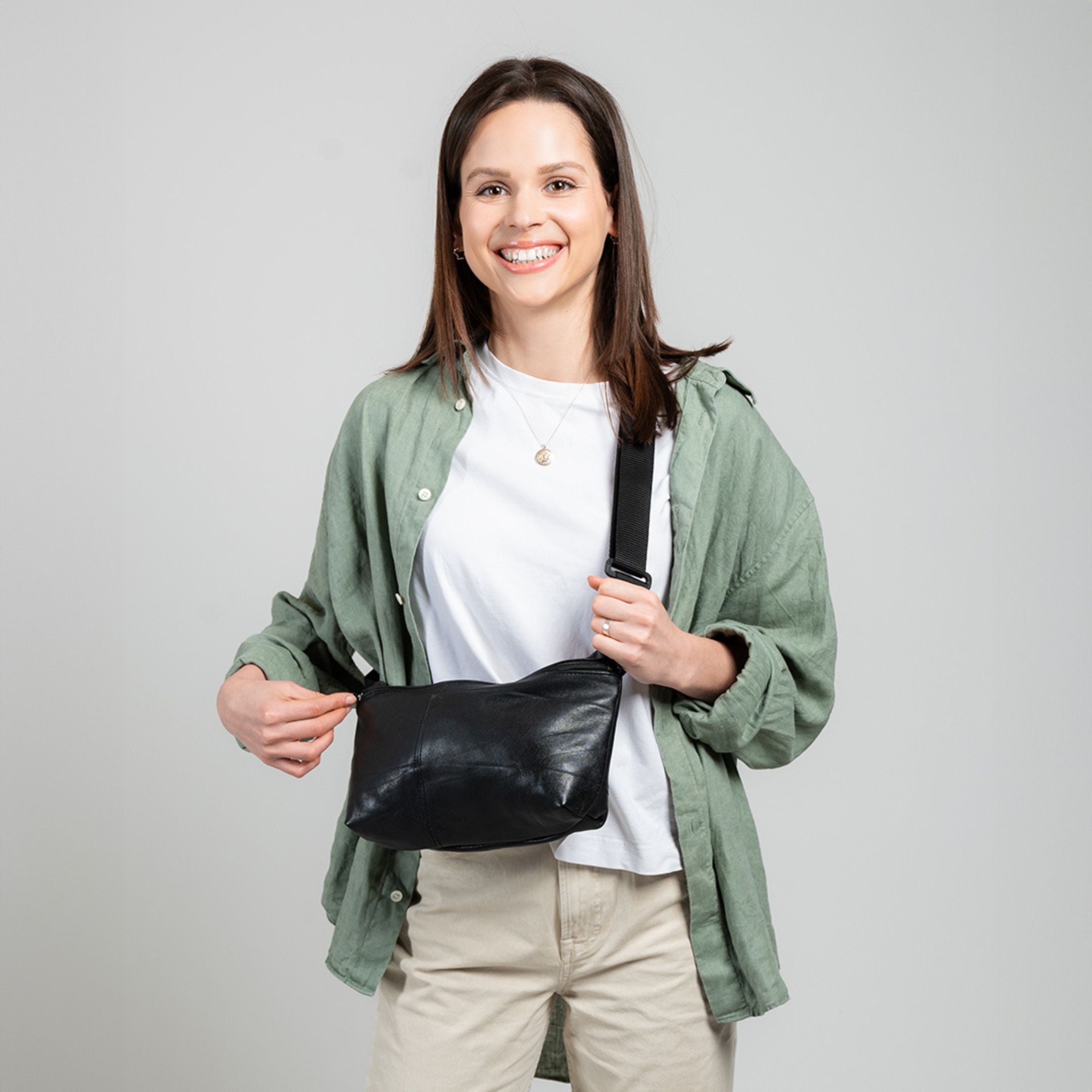 Die Schultertasche - Grau