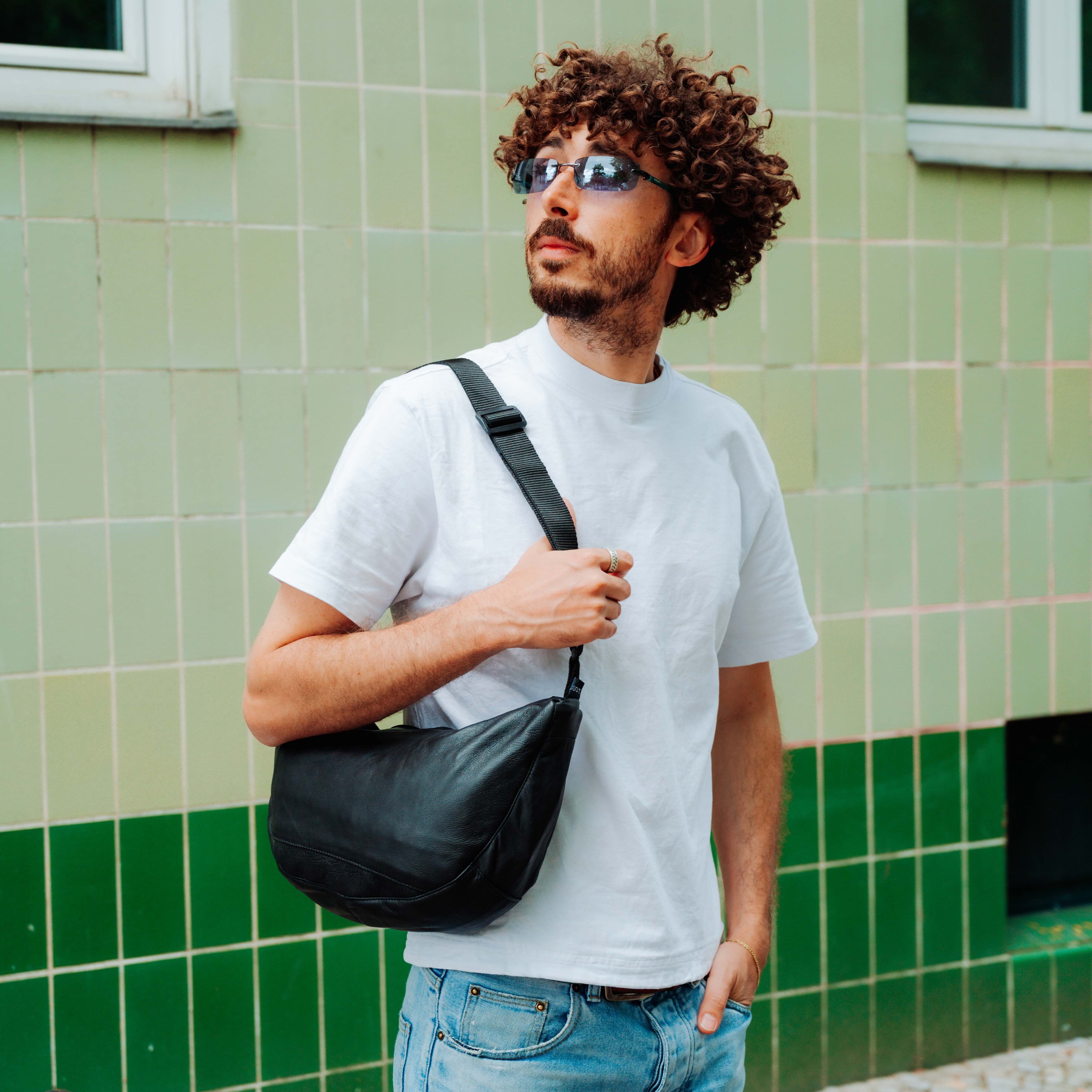 Die Moonbag