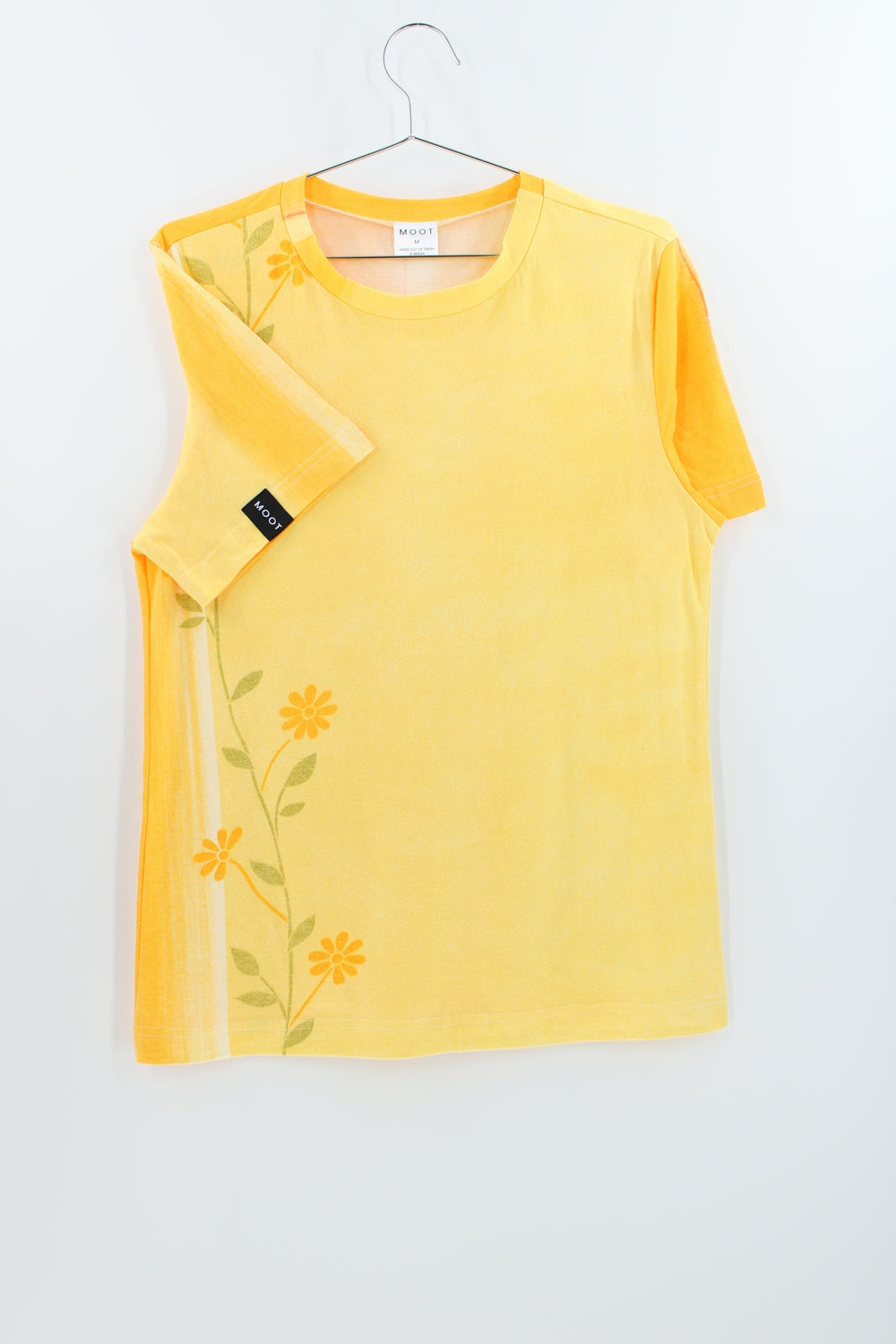 Das T-Shirt in M - Regular